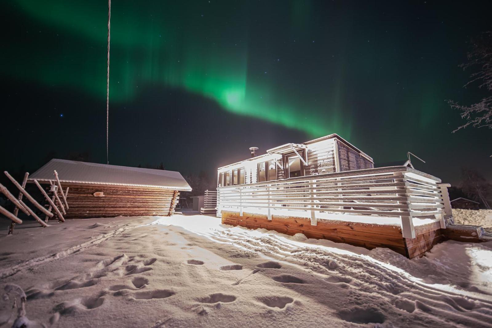 Levi Hanki Sirkka Buitenkant foto